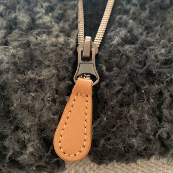 Simply Souther Sherpa pull over size S - Picture 9 of 10